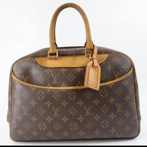 Louis Vuitton Deauville Bag